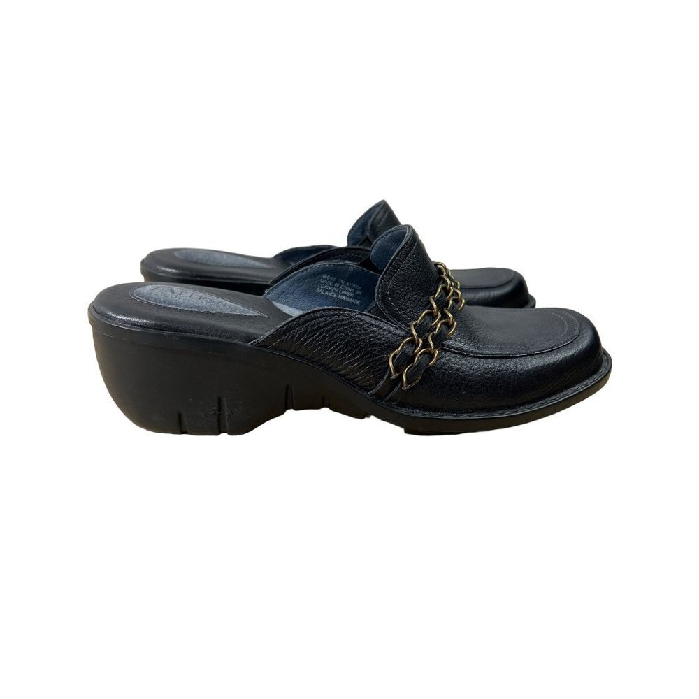 Clarks Artisan Women's Clogs Mules Size 7M Black Wedge Leather with Chain accent - Picture 6 of 10
